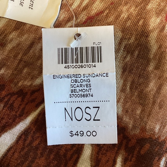 Chico’s oblong scarf - Picture 4 of 5